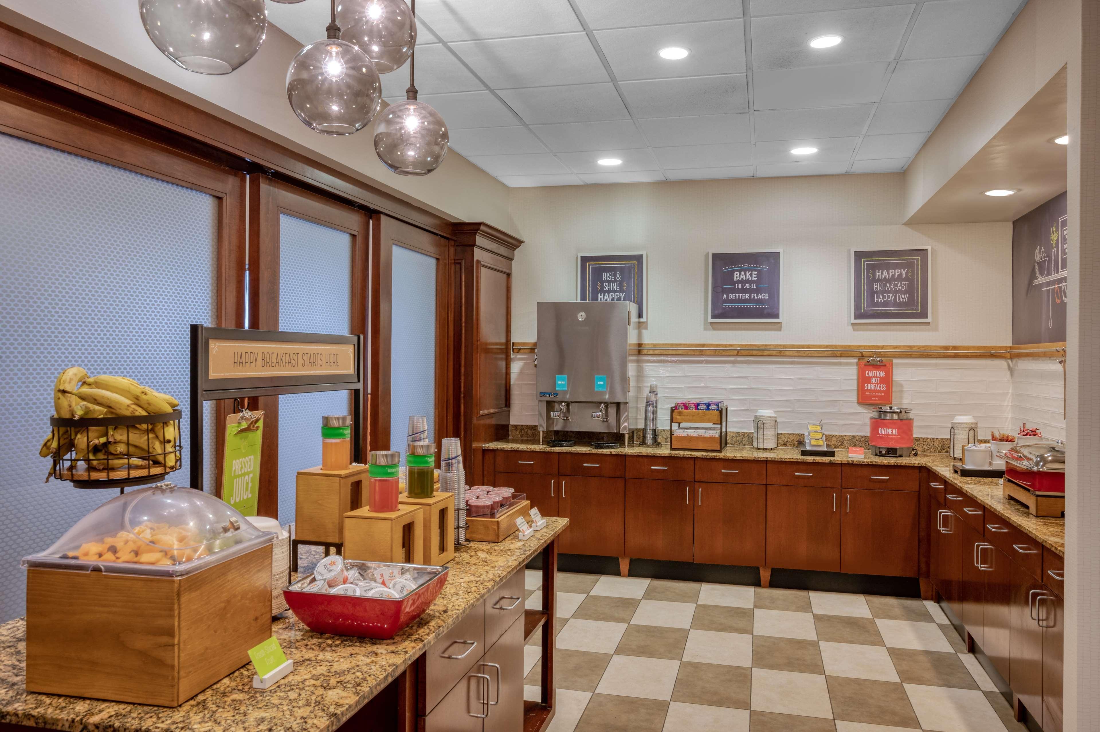 Hampton Inn Raynham-Taunton Exterior foto