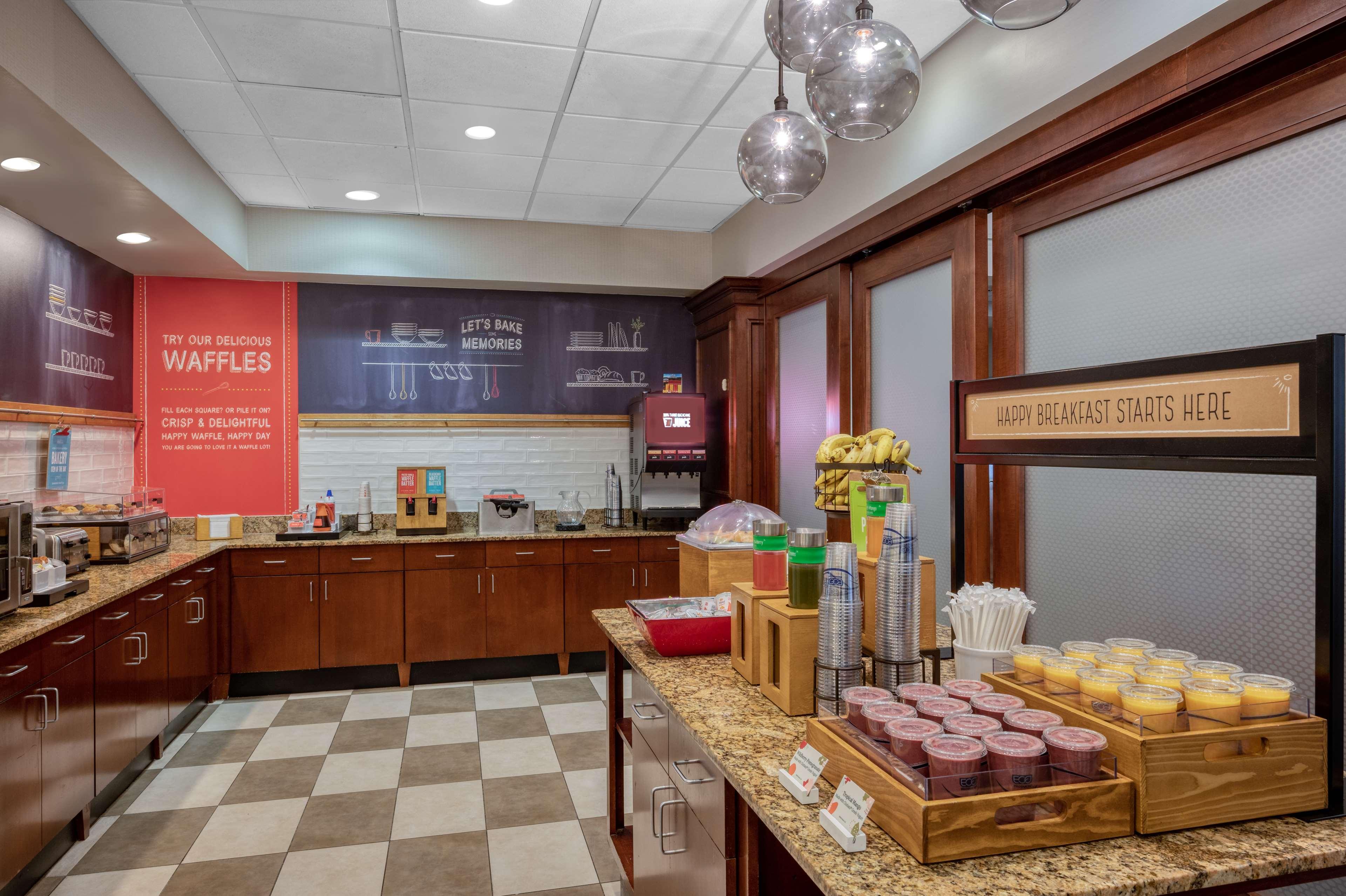 Hampton Inn Raynham-Taunton Exterior foto