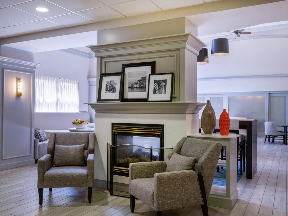Hampton Inn Raynham-Taunton Exterior foto