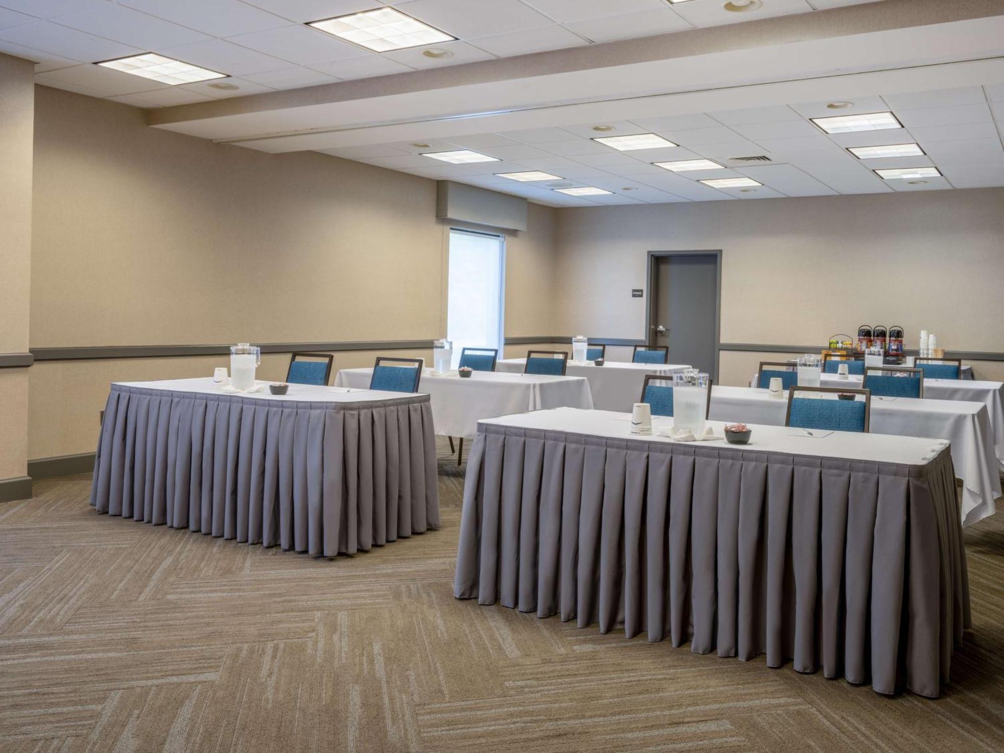 Hampton Inn Raynham-Taunton Exterior foto