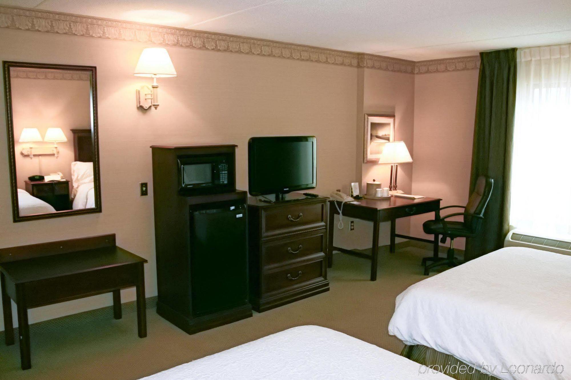 Hampton Inn Raynham-Taunton Exterior foto