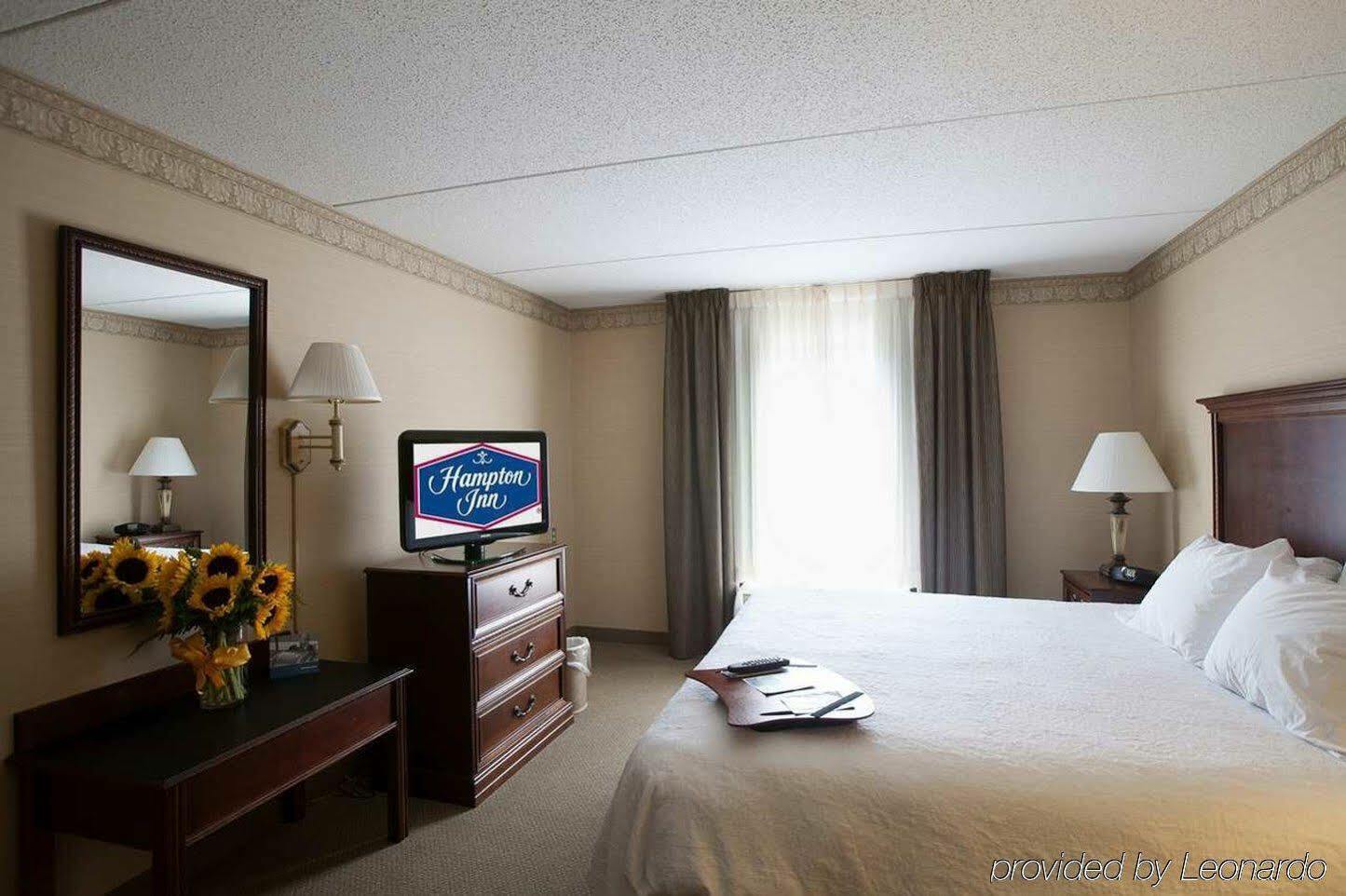 Hampton Inn Raynham-Taunton Exterior foto